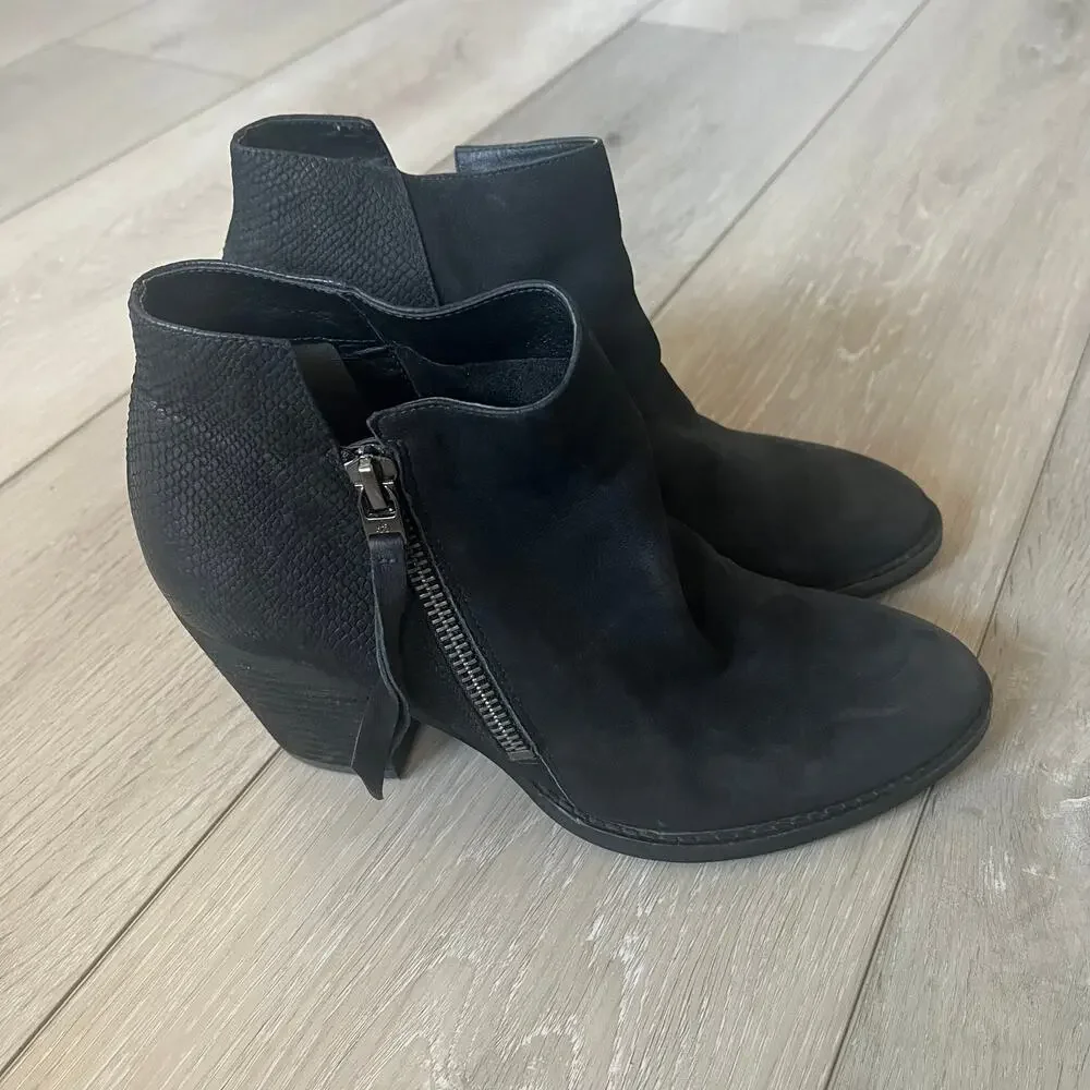 Sam Edelman 'Macon' Women's SZ 6 Black Nubuck Leather Snake Print Ankle Boot